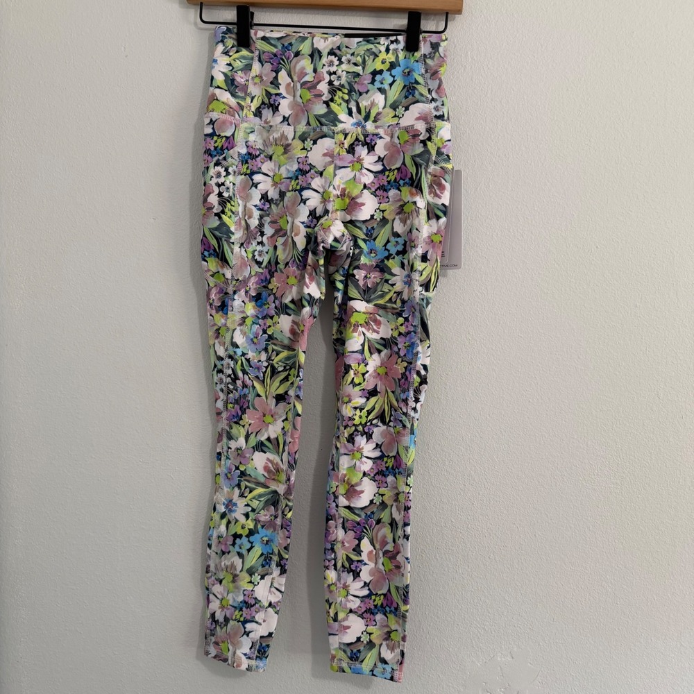 NWT - Reebok‎ - Tech Flex Compression Leggings Floral Print